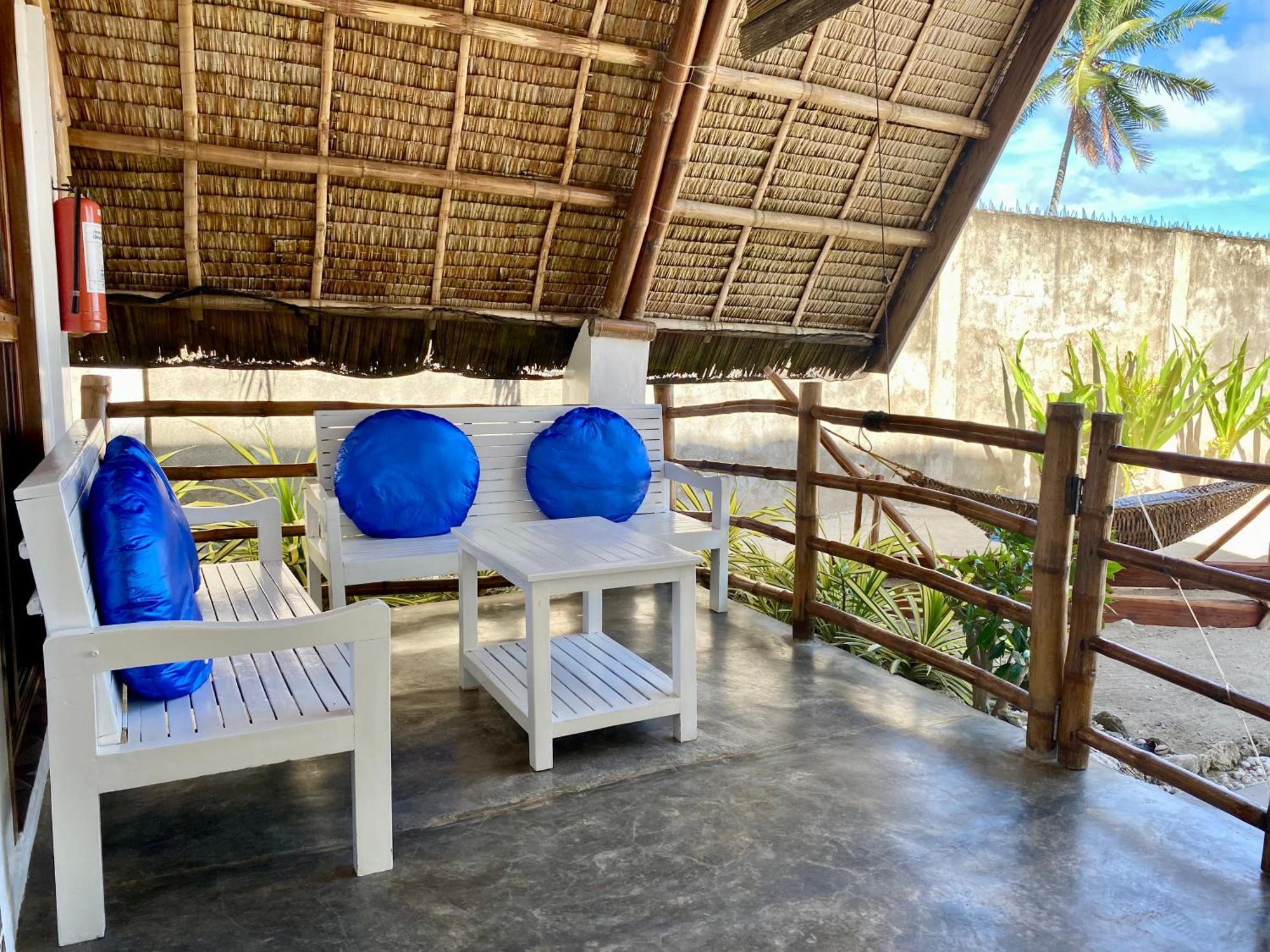 Surya Beach Resort Palawan Aborlan Екстериор снимка