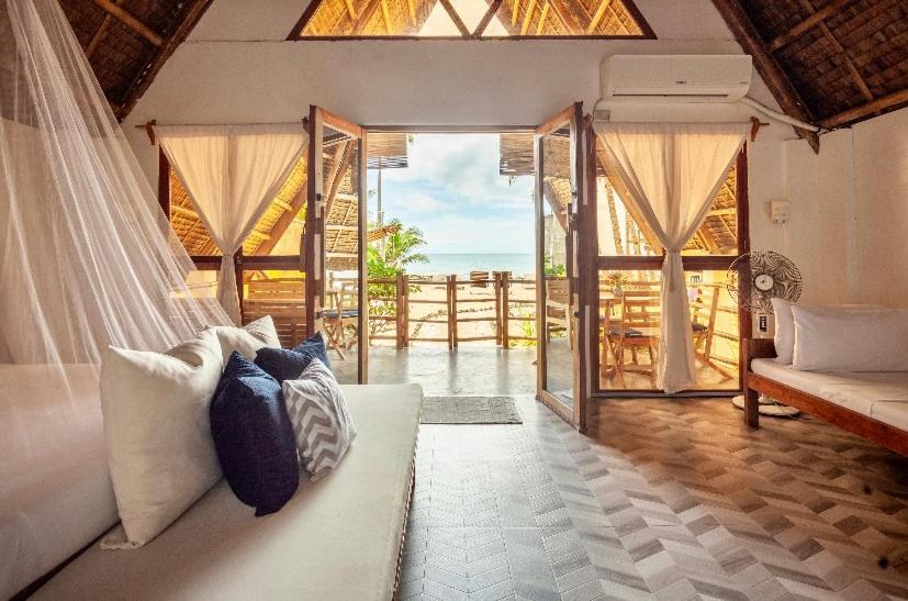 Surya Beach Resort Palawan Aborlan Екстериор снимка