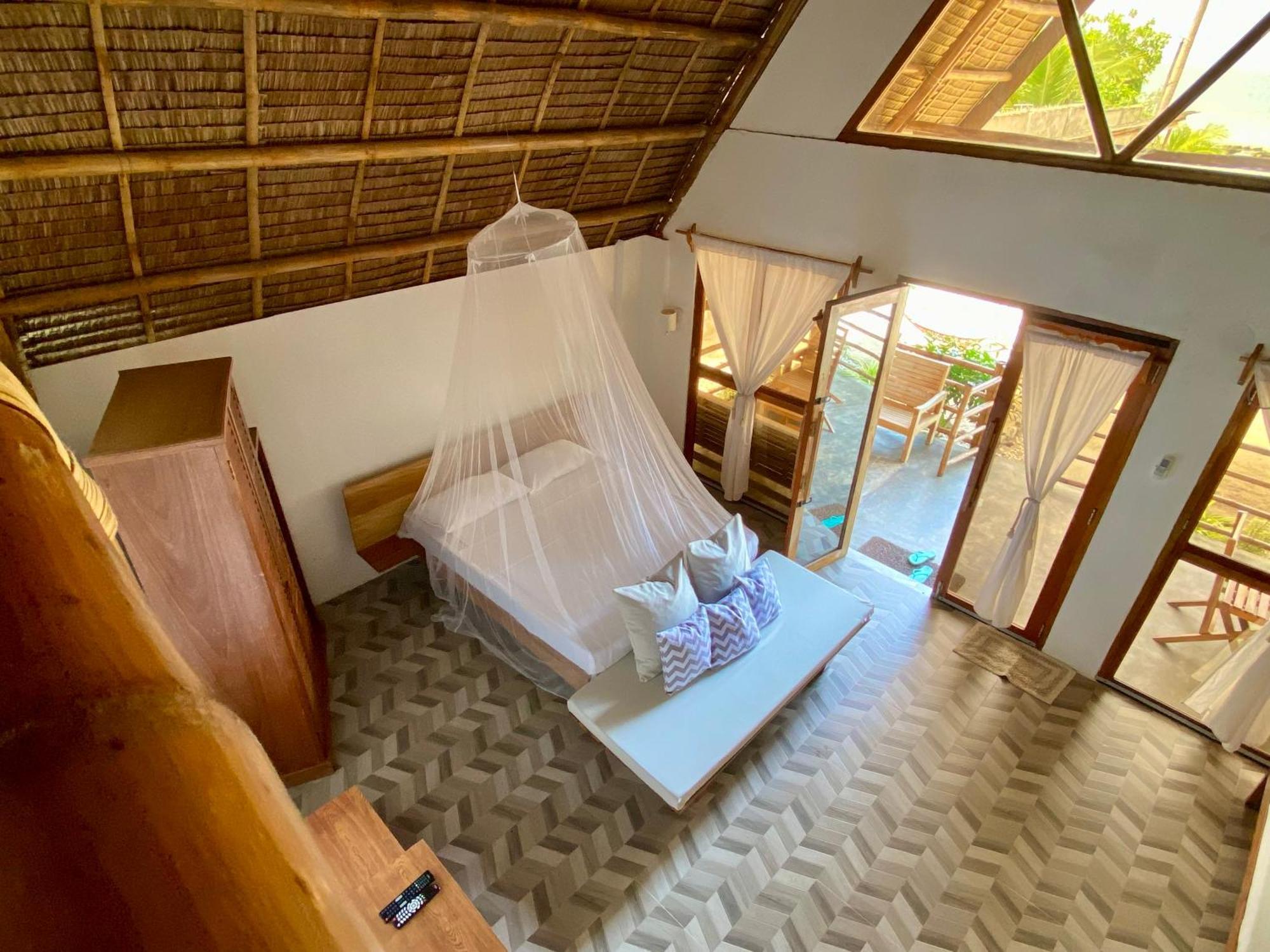 Surya Beach Resort Palawan Aborlan Екстериор снимка